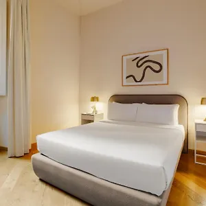 lovely-trevi-suites-by-sonder.it-romehotels.com/